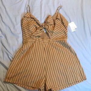 Japna Spaghetti Strap Romper Size L
